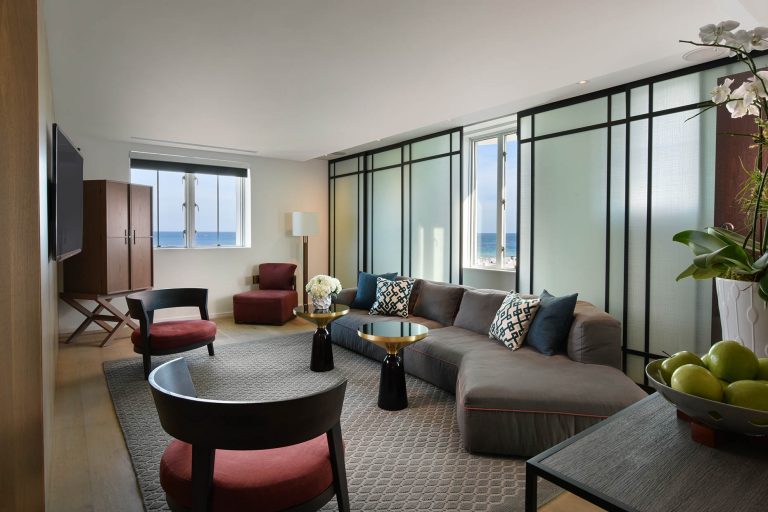 Victoria Penthouse.2jpg